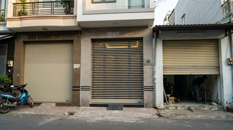 Namviet cung cấp những dòng cửa cuốn nào cho khách hàng?