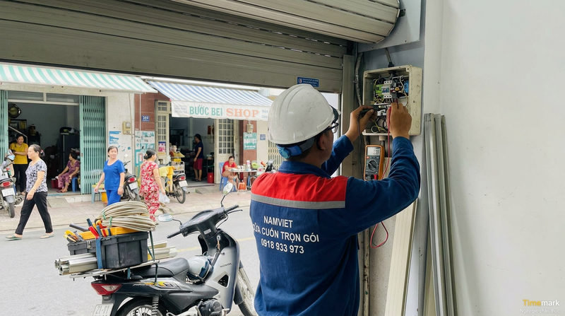 Dịch vụ sửa cửa cuốn phường Bình An uy tín, có mặt sau 15 phút