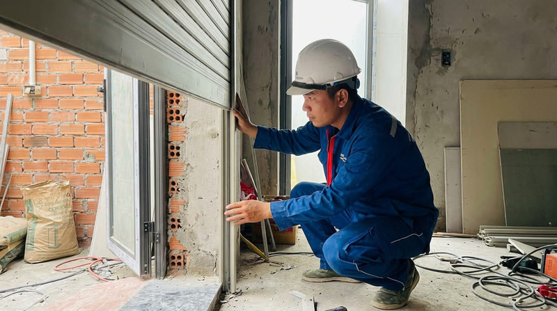 Tại sao cần đội thợ thi công cửa cuốn Titadoor chuyên nghiệp?